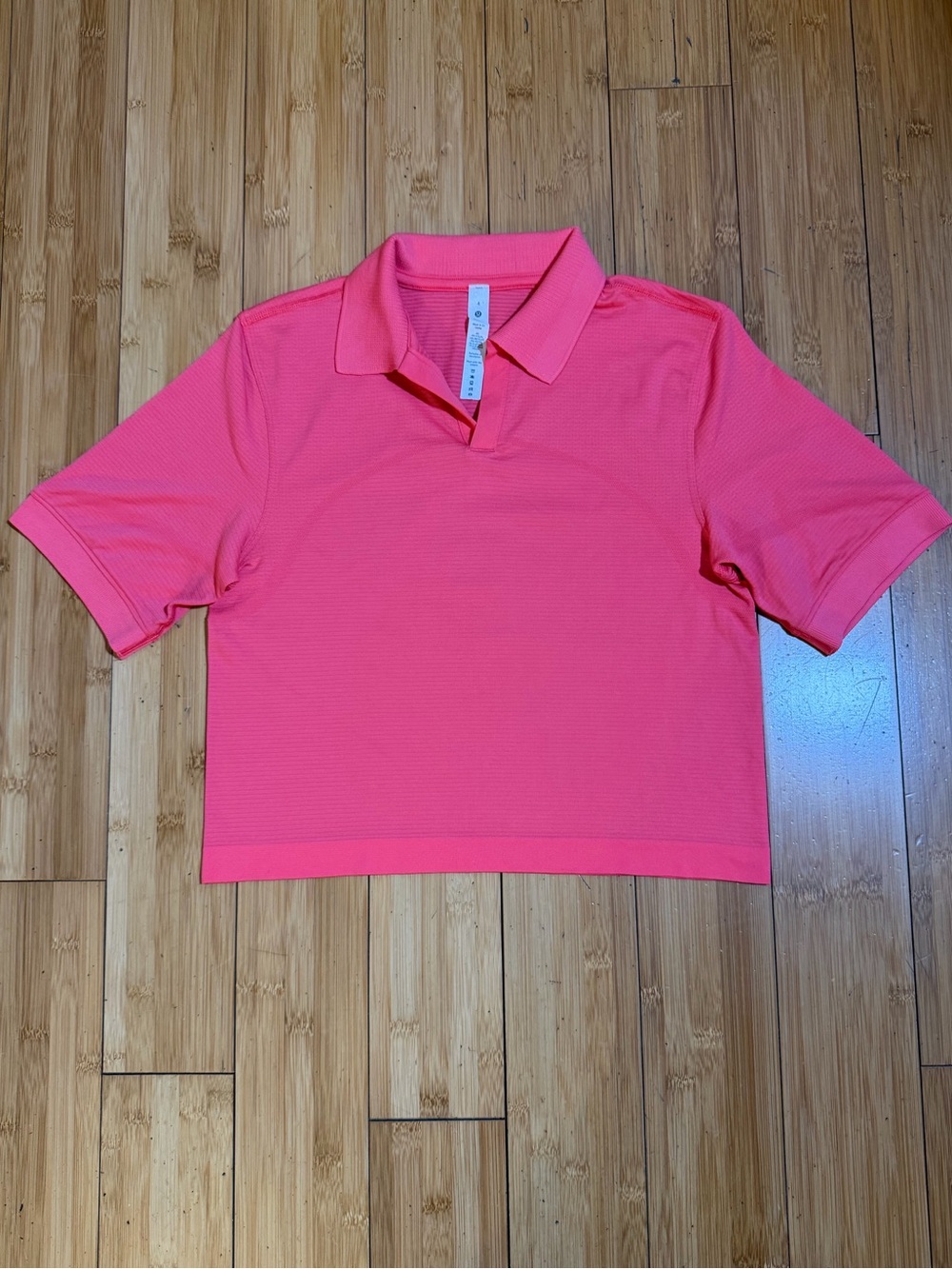 NWOT Lululemon Swiftly Tech Relaxed-Fit Polo
Shirt In Lip Gloss Size 4 - Picture 4 of 13